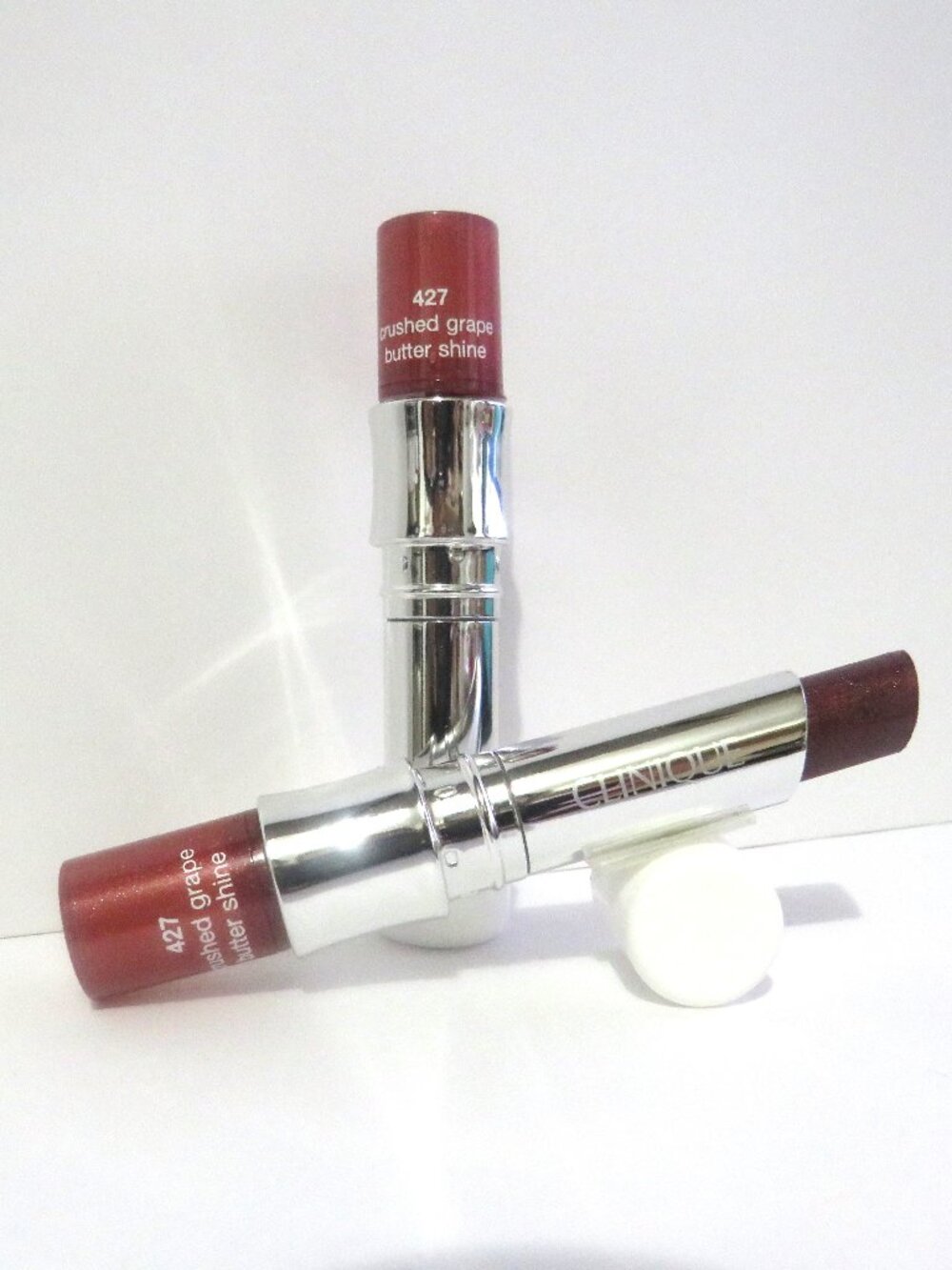 CLINIQUE BUTTER SHINE LIPSTICK 427 CRUSHED GRAPE - 2 PC LOT